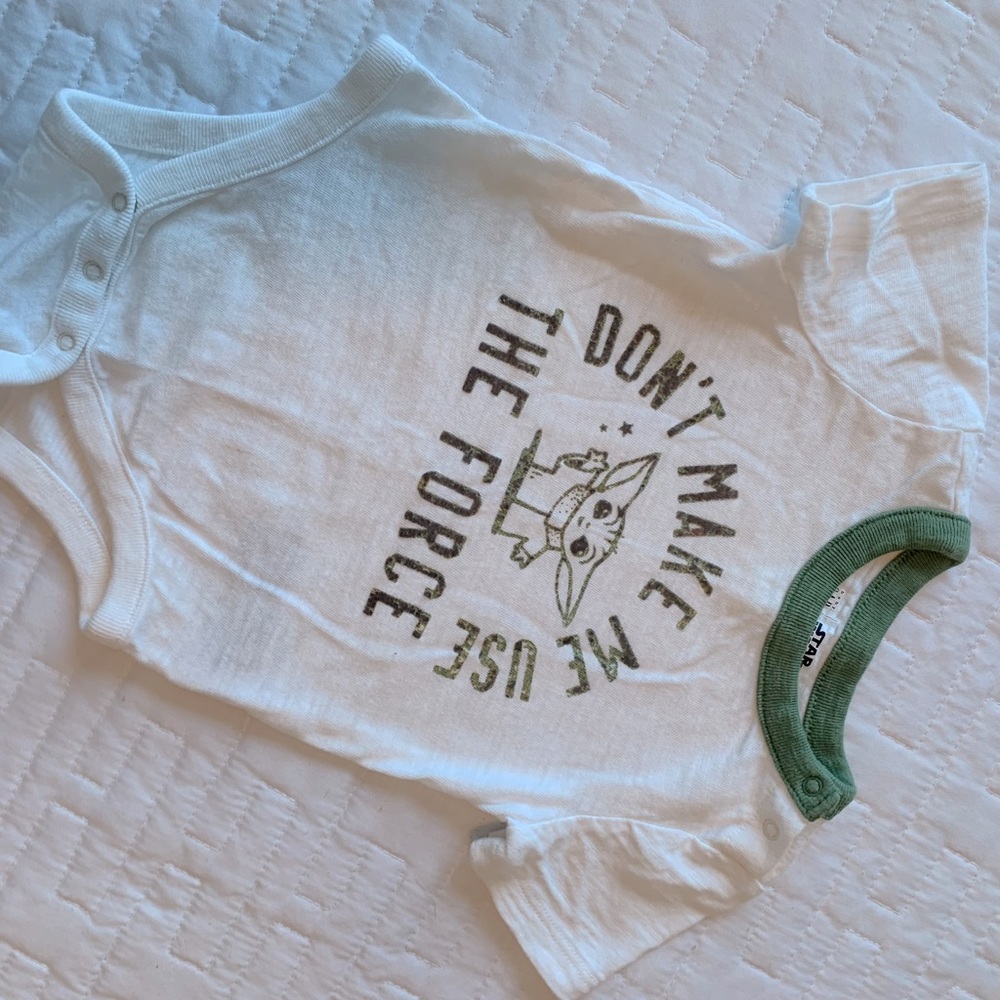 GAP Star Wars Collection T-Shirt Bodysuit